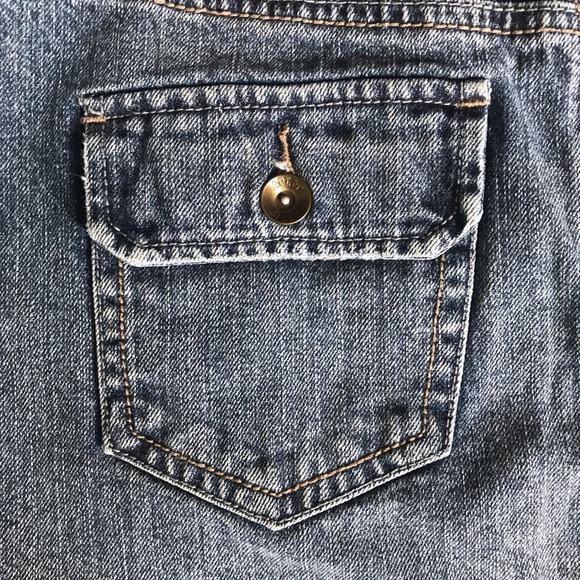 Distressed Jean Skirt Medium Wash Button Pockets - Picture 5 of 5